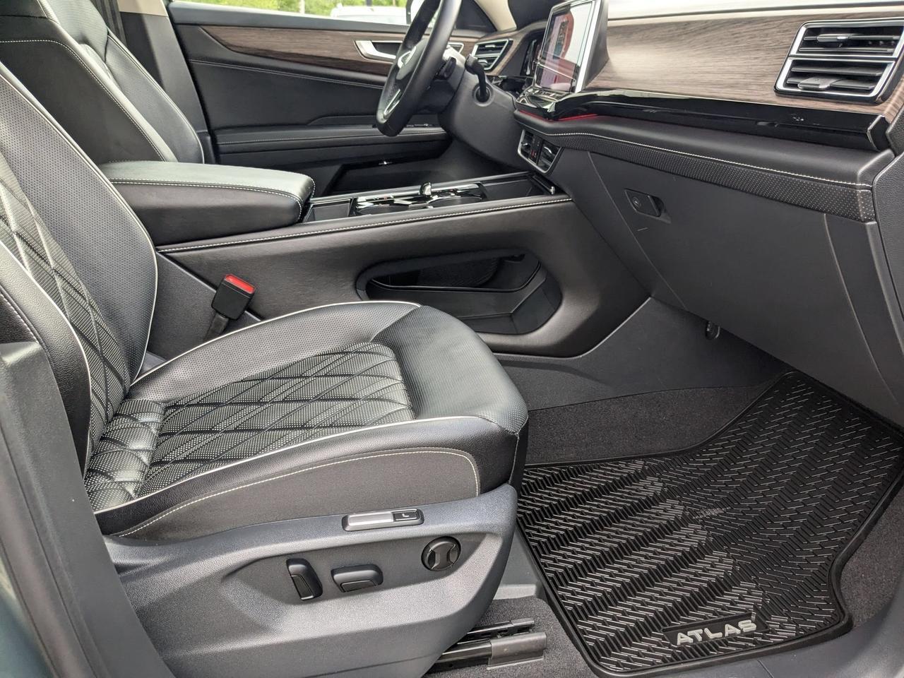 2026 Volkswagen Atlas 2.0T SEL Premium R-Line San Antonio TX