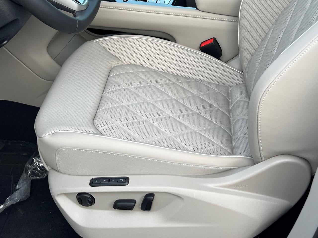 2026 Volkswagen Atlas 2.0T SEL Premium R-Line Hagerstown MD