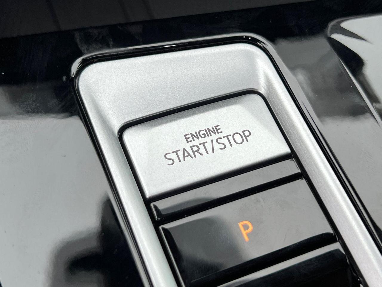 2026 Volkswagen Atlas 2.0T SEL Premium R-Line Hagerstown MD