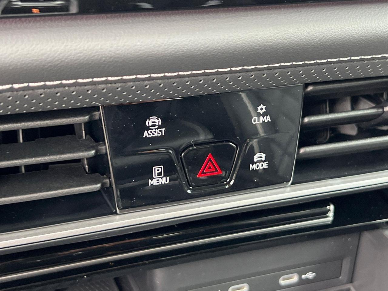 2026 Volkswagen Atlas 2.0T SEL Premium R-Line Hagerstown MD