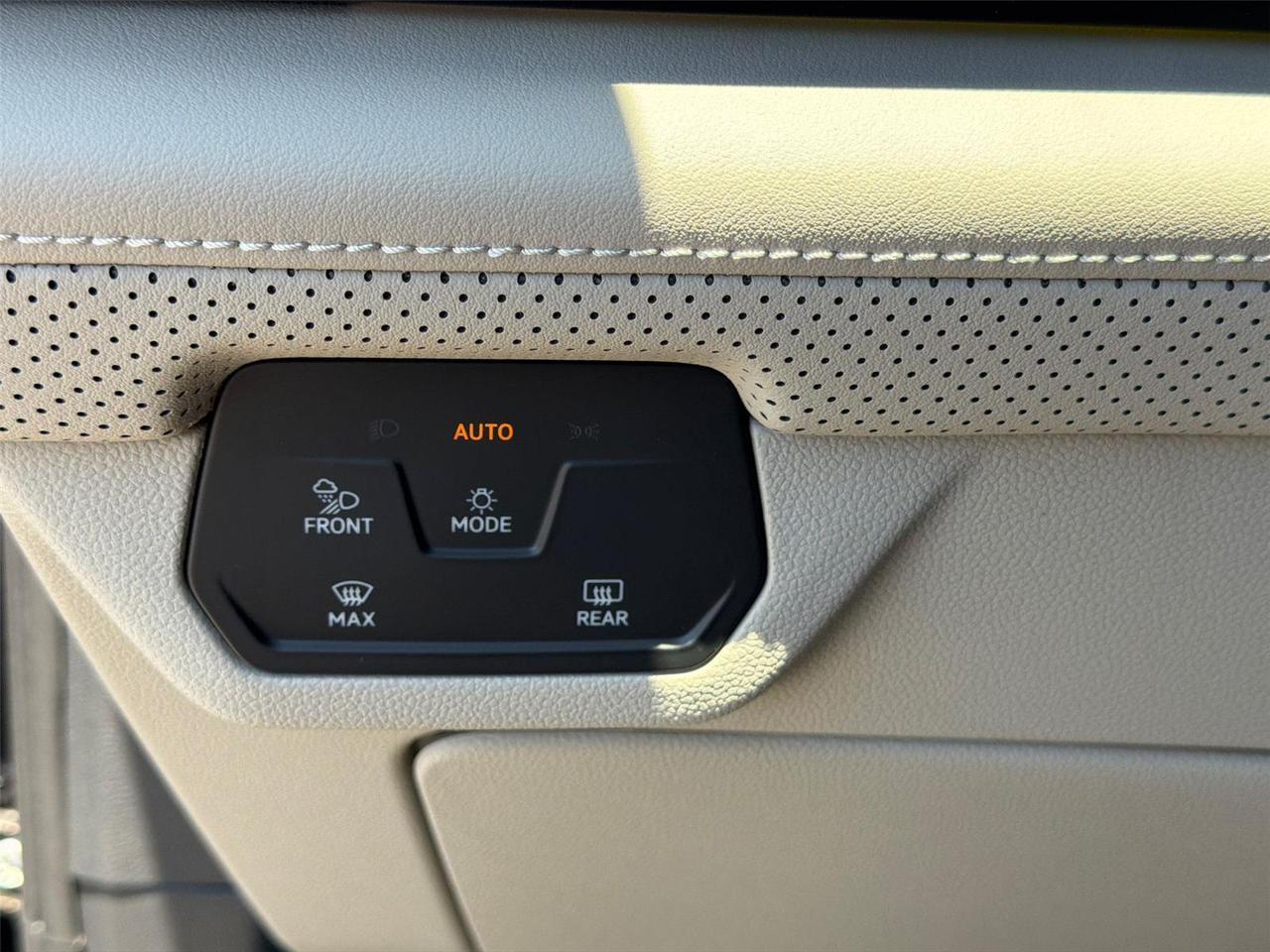 2026 Volkswagen Atlas 2.0T SEL Premium R-Line Hagerstown MD