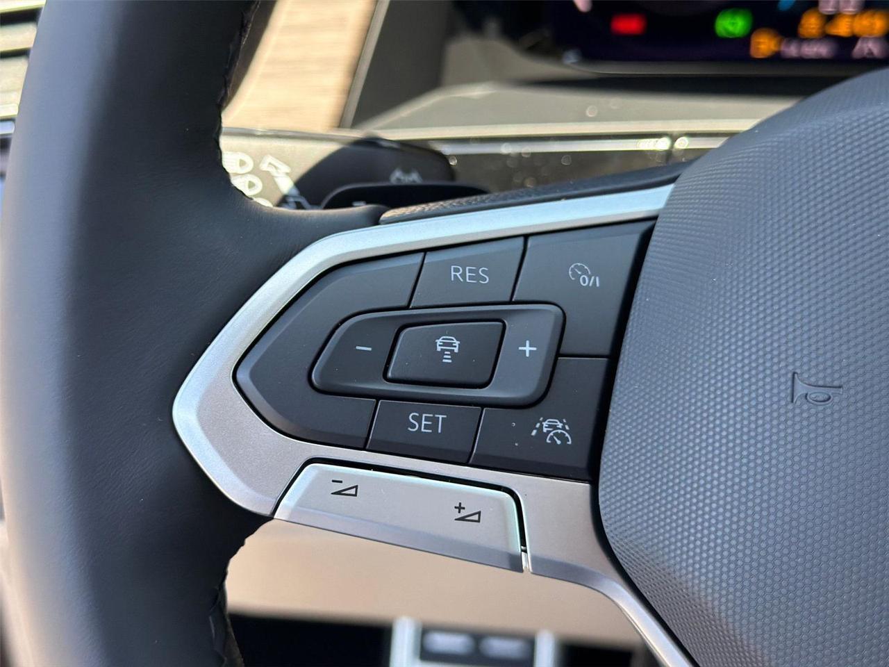 2026 Volkswagen Atlas 2.0T SEL Premium R-Line Hagerstown MD