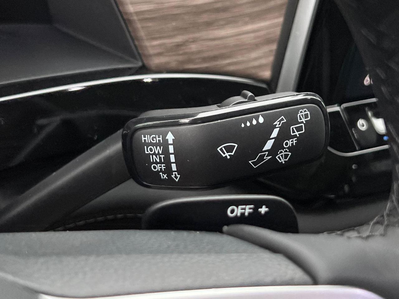 2026 Volkswagen Atlas 2.0T SEL Premium R-Line Hagerstown MD