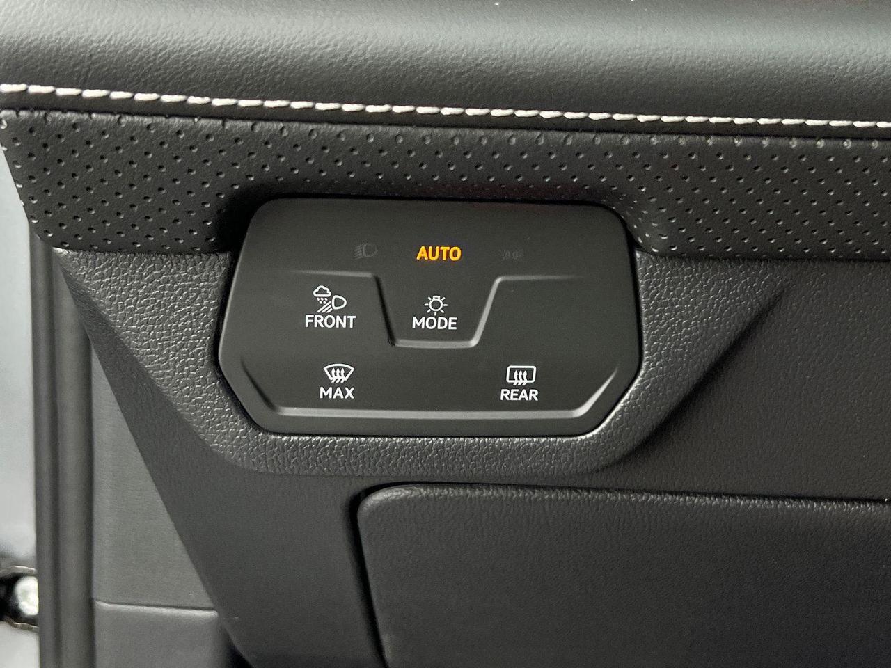 2026 Volkswagen Atlas 2.0T SEL Premium R-Line Hagerstown MD