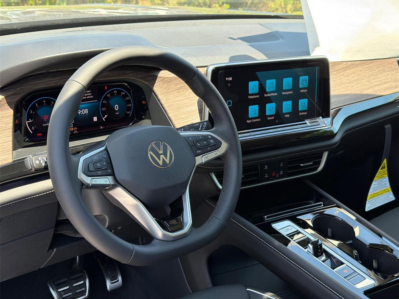 2026 Volkswagen Atlas 2.0T SEL Premium R-Line Hagerstown MD