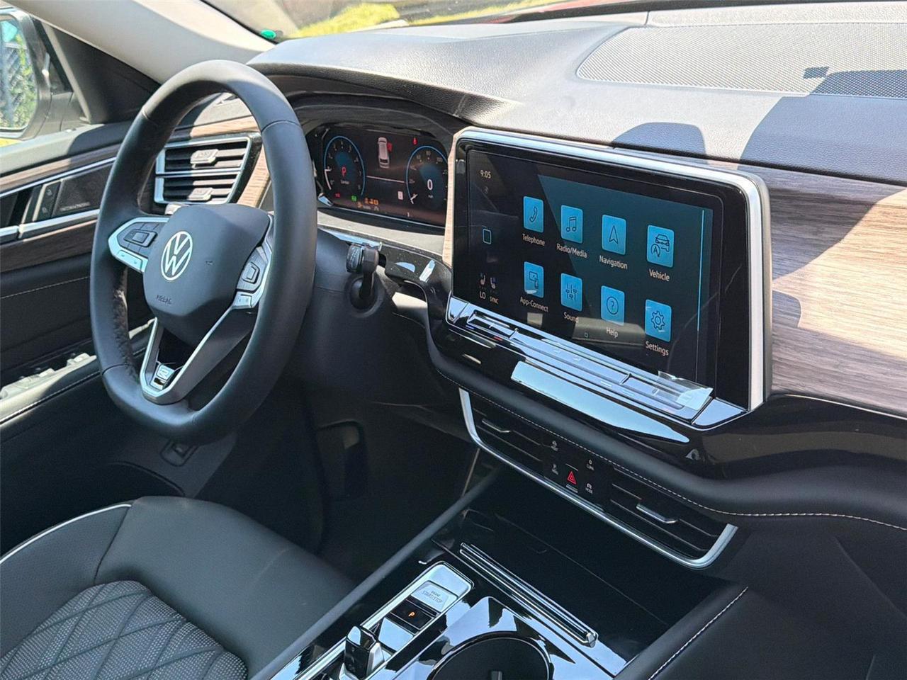 2026 Volkswagen Atlas 2.0T SEL Premium R-Line Hagerstown MD