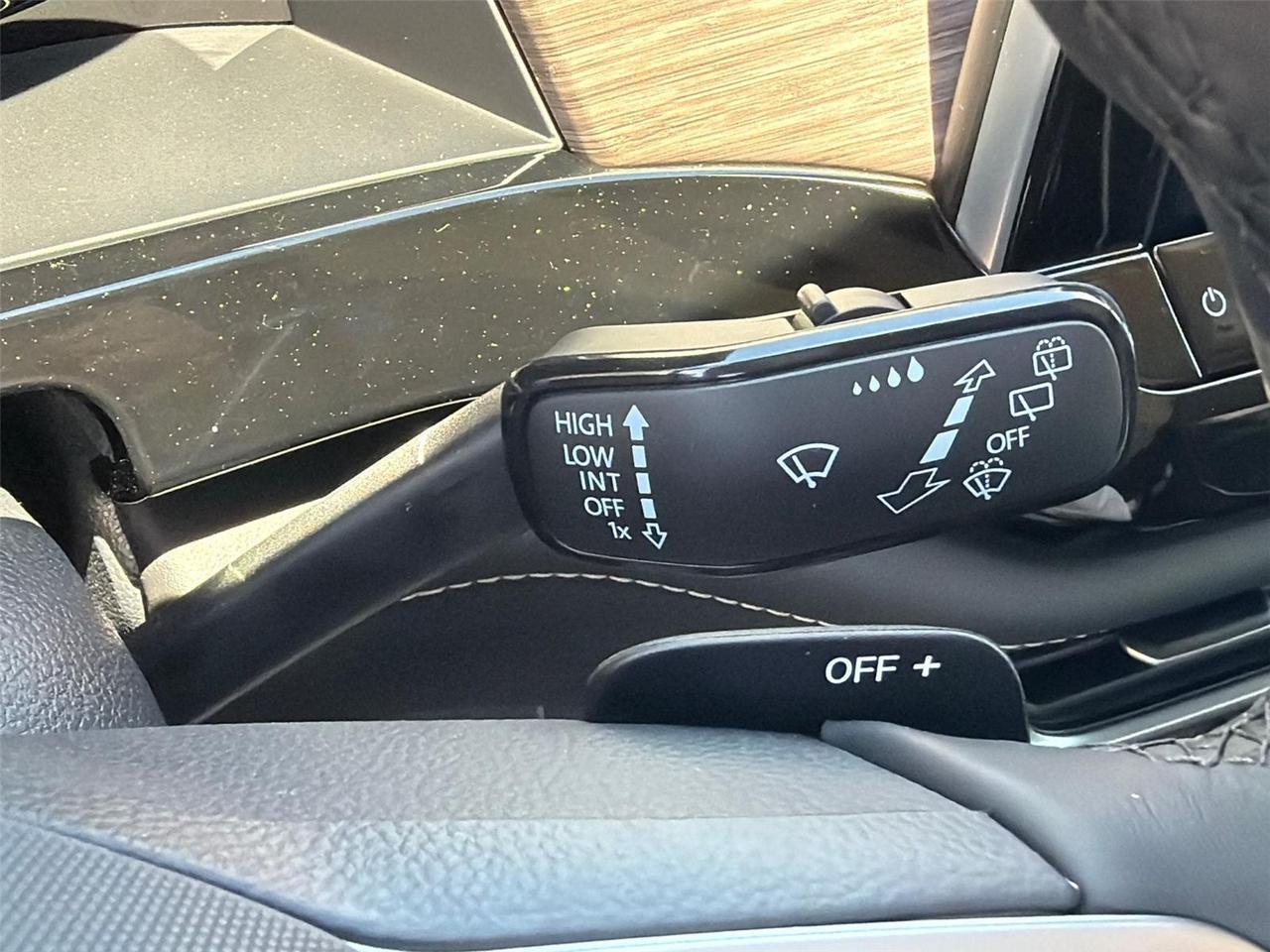 2026 Volkswagen Atlas 2.0T SEL Premium R-Line Hagerstown MD