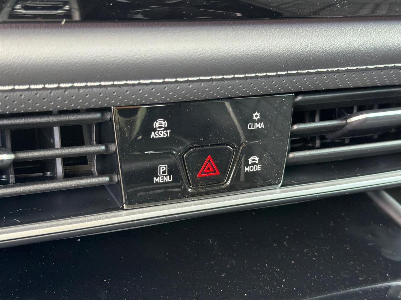 2026 Volkswagen Atlas 2.0T SEL Premium R-Line Hagerstown MD