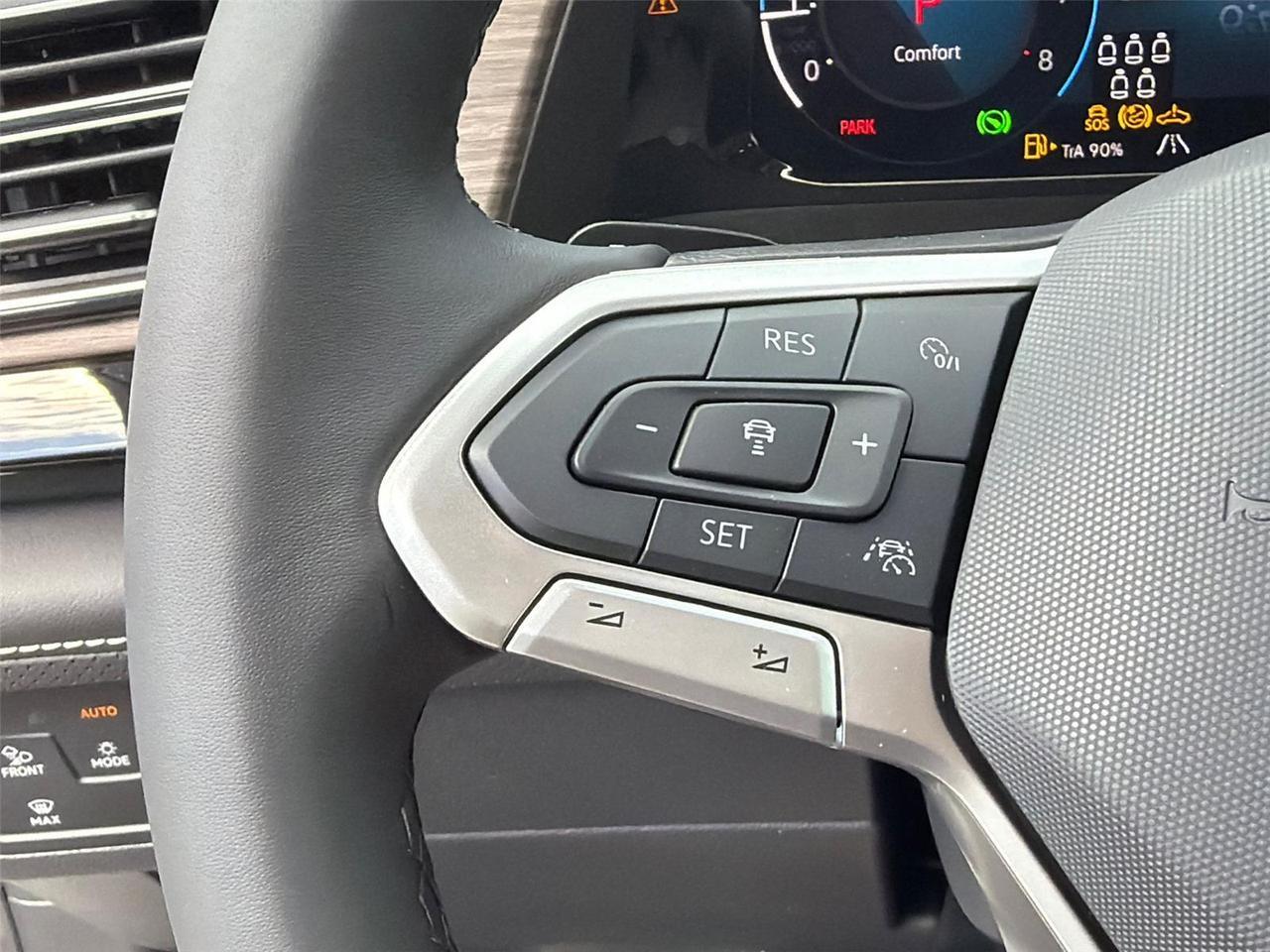 2026 Volkswagen Atlas 2.0T SEL Premium R-Line Hagerstown MD