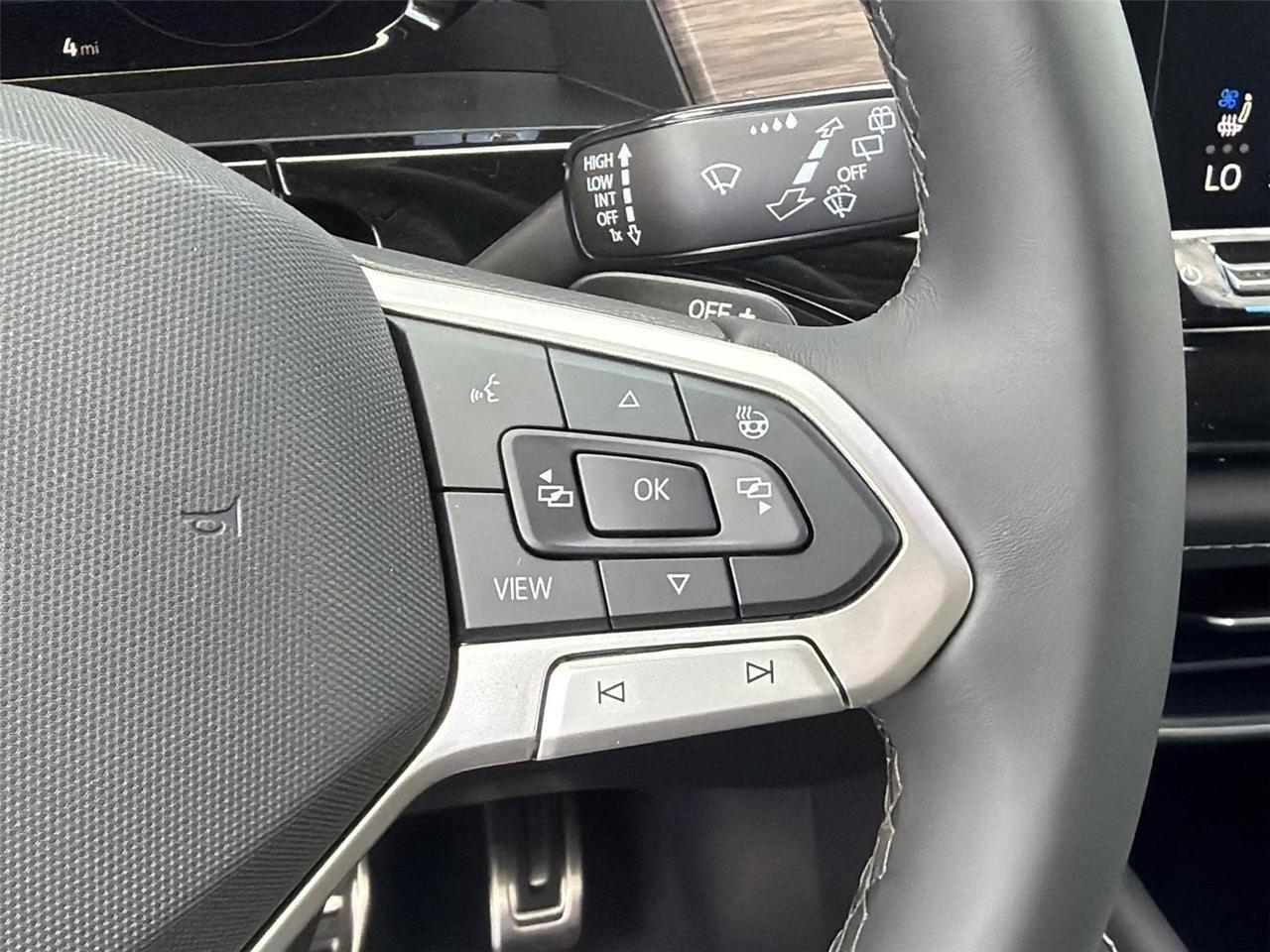 2026 Volkswagen Atlas 2.0T SEL Premium R-Line Hagerstown MD