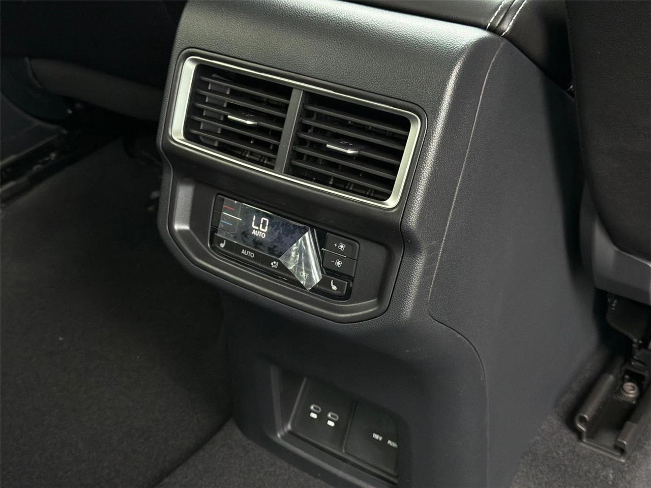 2026 Volkswagen Atlas 2.0T SEL Premium R-Line Hagerstown MD