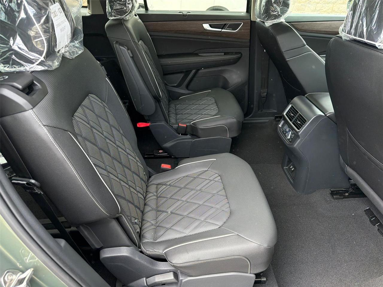 2026 Volkswagen Atlas 2.0T SEL Premium R-Line Hagerstown MD