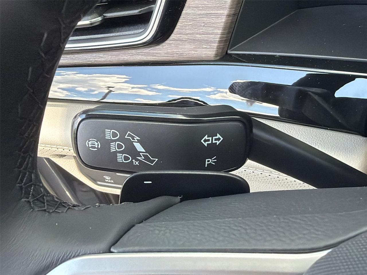 2026 Volkswagen Atlas 2.0T SEL Premium R-Line Hagerstown MD
