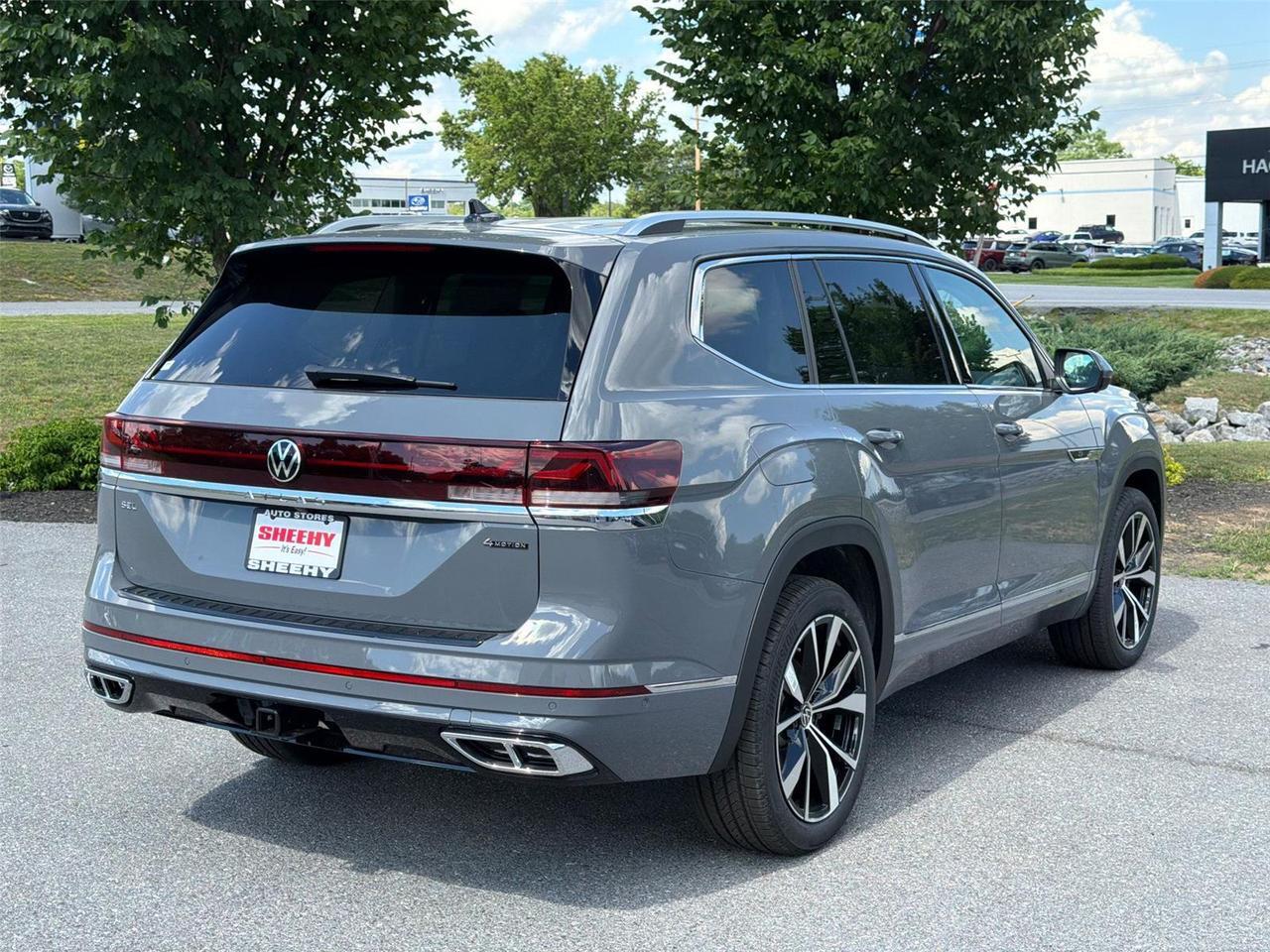 2026 Volkswagen Atlas 2.0T SEL Premium R-Line Hagerstown MD