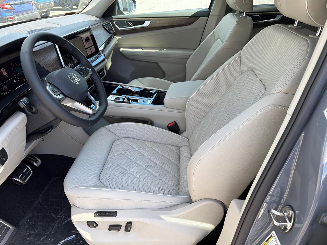 2026 Volkswagen Atlas 2.0T SEL Premium R-Line Hagerstown MD