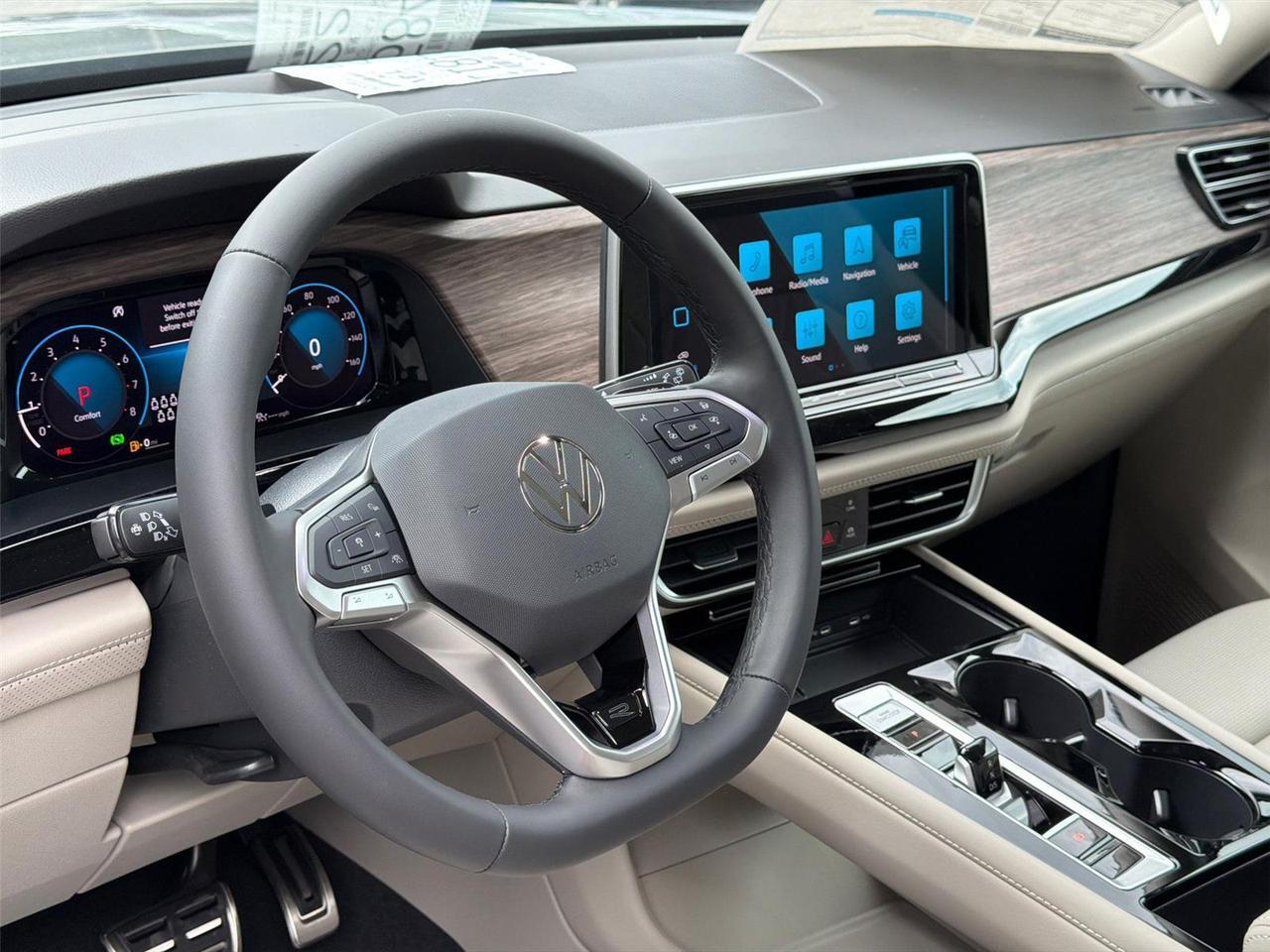 2026 Volkswagen Atlas 2.0T SEL Premium R-Line Hagerstown MD