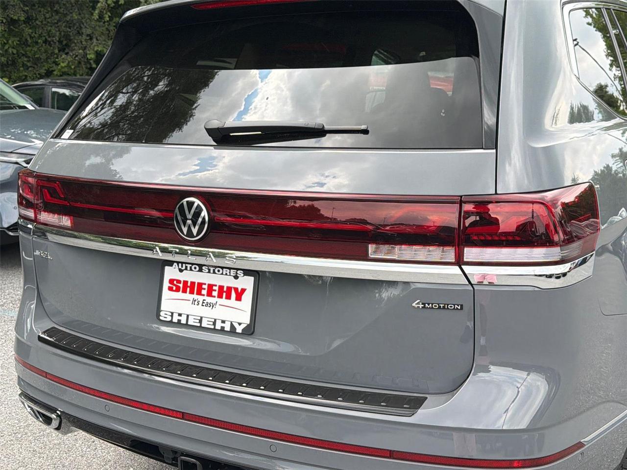 2026 Volkswagen Atlas 2.0T SEL Premium R-Line Hagerstown MD