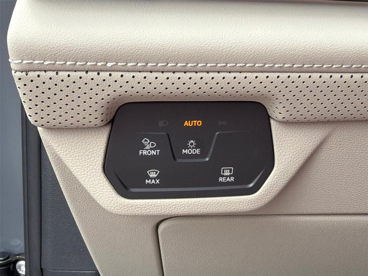 2026 Volkswagen Atlas 2.0T SEL Premium R-Line Hagerstown MD