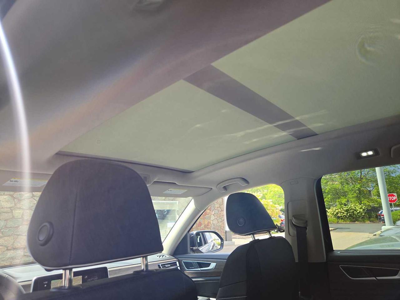 2026 Volkswagen Atlas 2.0T SEL Premium R-Line Wellesley MA