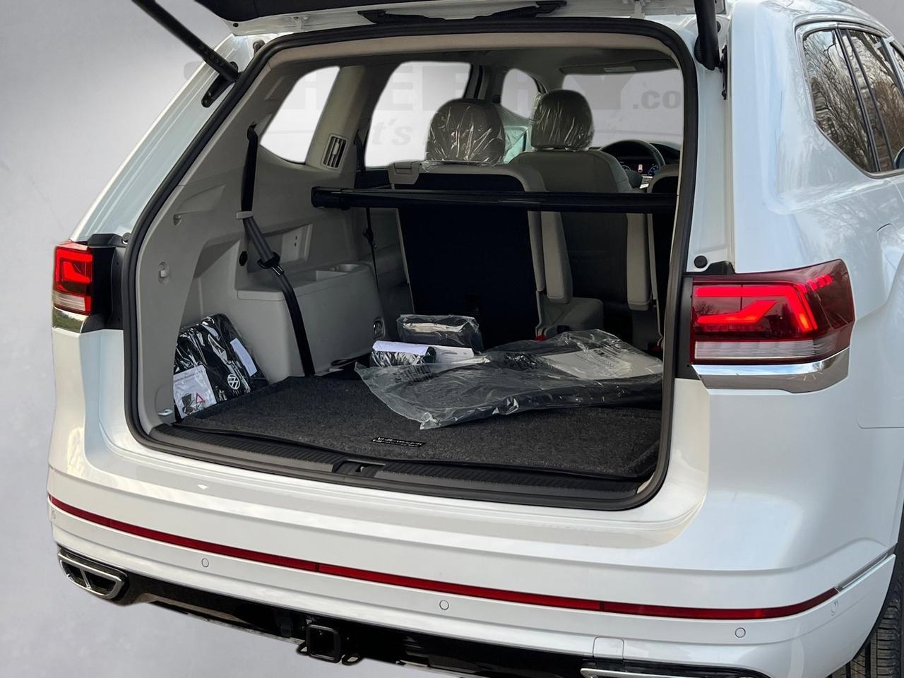 2026 Volkswagen Atlas 2.0T SEL Premium R-Line Hagerstown MD