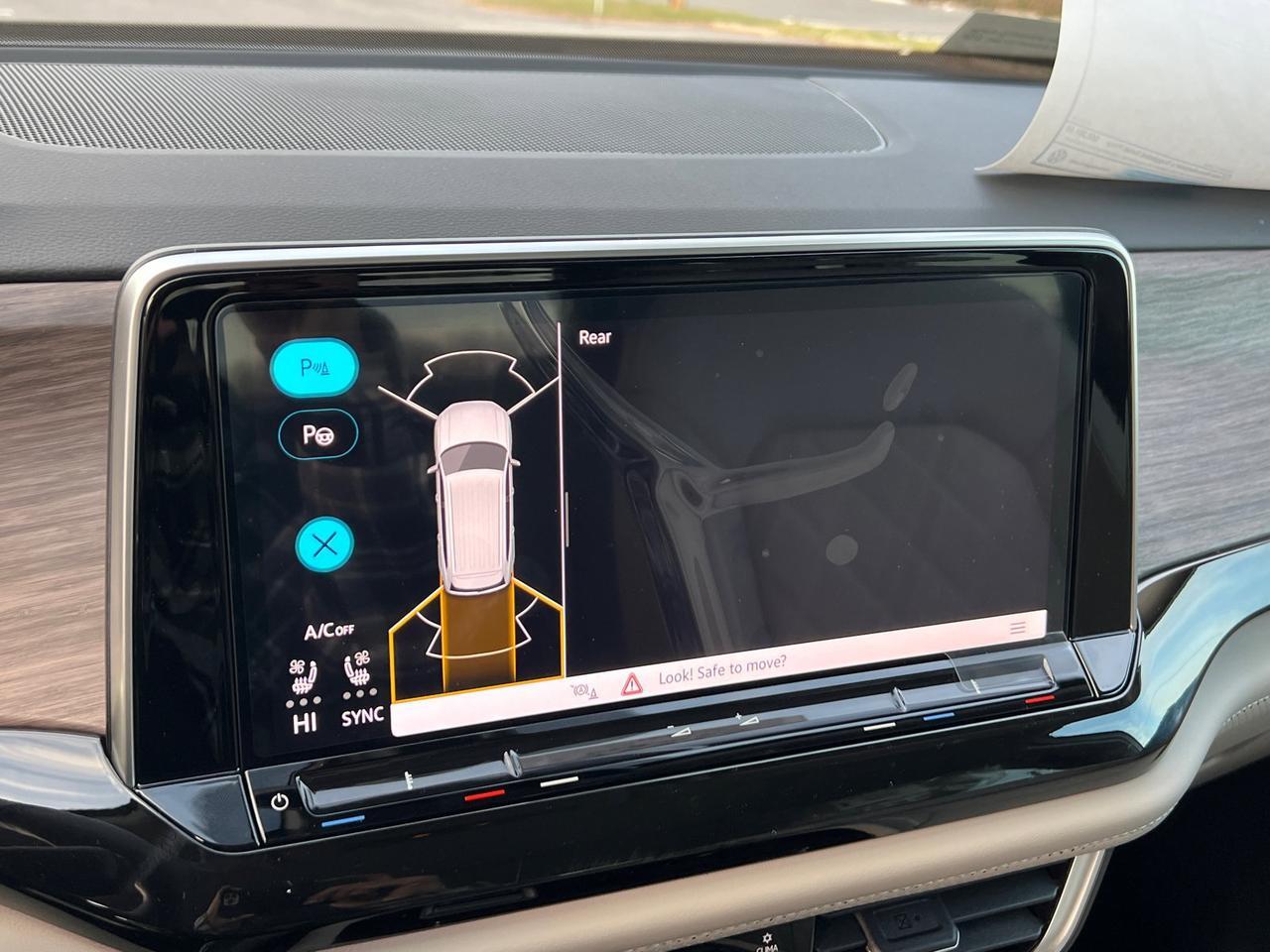 2026 Volkswagen Atlas 2.0T SEL Premium R-Line Hagerstown MD