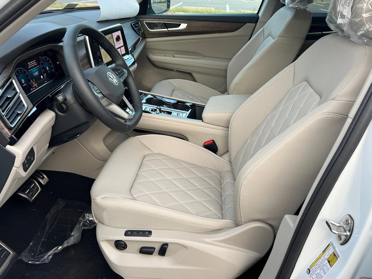 2026 Volkswagen Atlas 2.0T SEL Premium R-Line Hagerstown MD