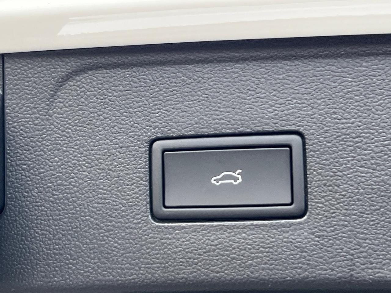 2026 Volkswagen Atlas 2.0T SEL Premium R-Line Hagerstown MD