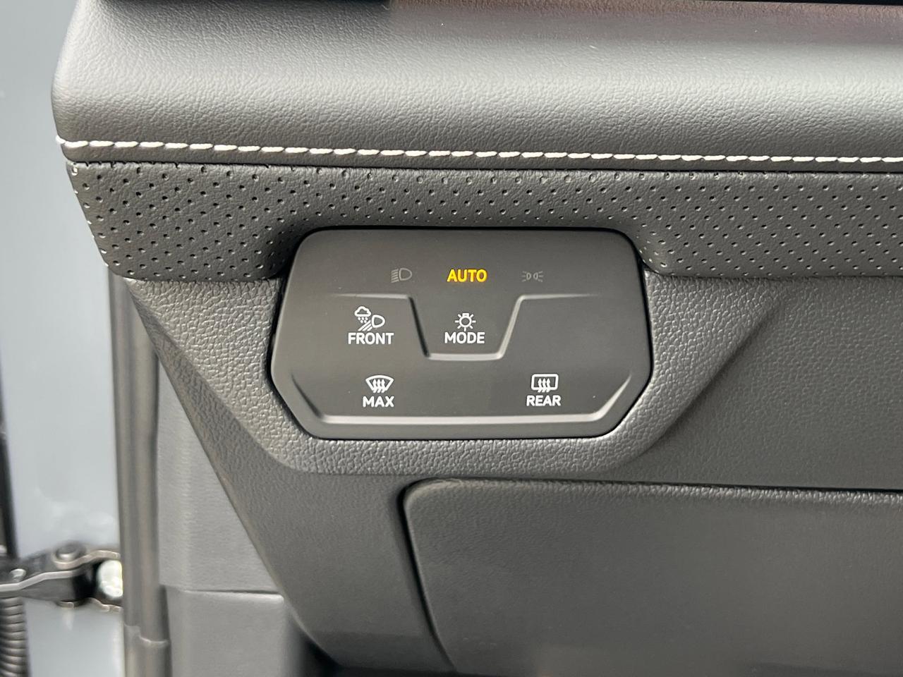 2026 Volkswagen Atlas 2.0T SEL Premium R-Line Hagerstown MD