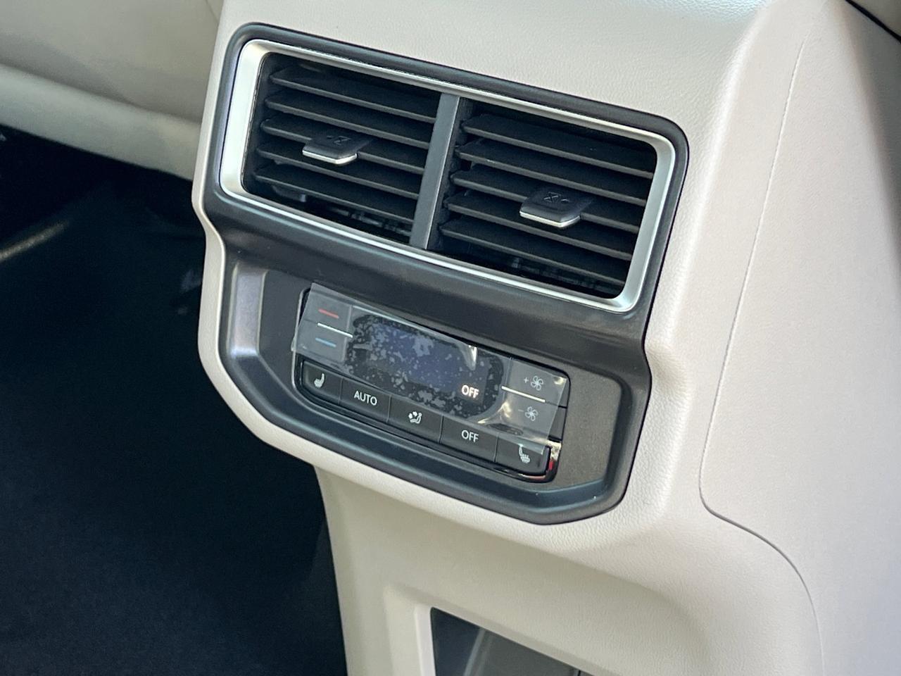 2026 Volkswagen Atlas 2.0T SEL Premium R-Line Hagerstown MD