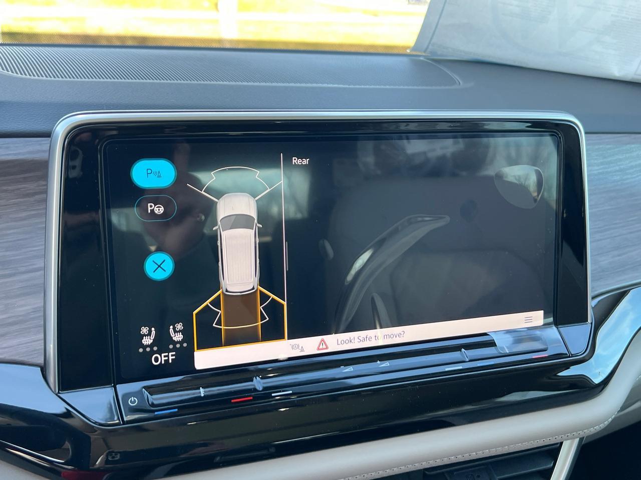 2026 Volkswagen Atlas 2.0T SEL Premium R-Line Hagerstown MD