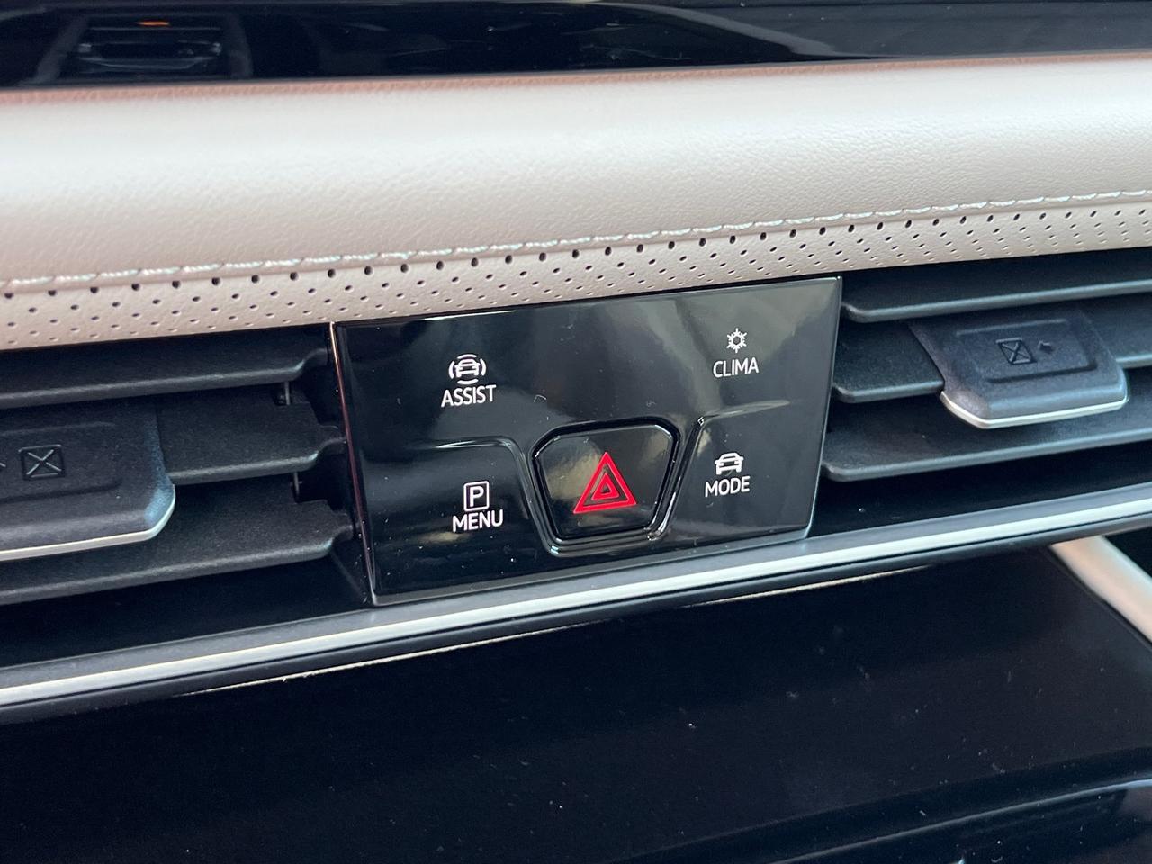 2026 Volkswagen Atlas 2.0T SEL Premium R-Line Hagerstown MD