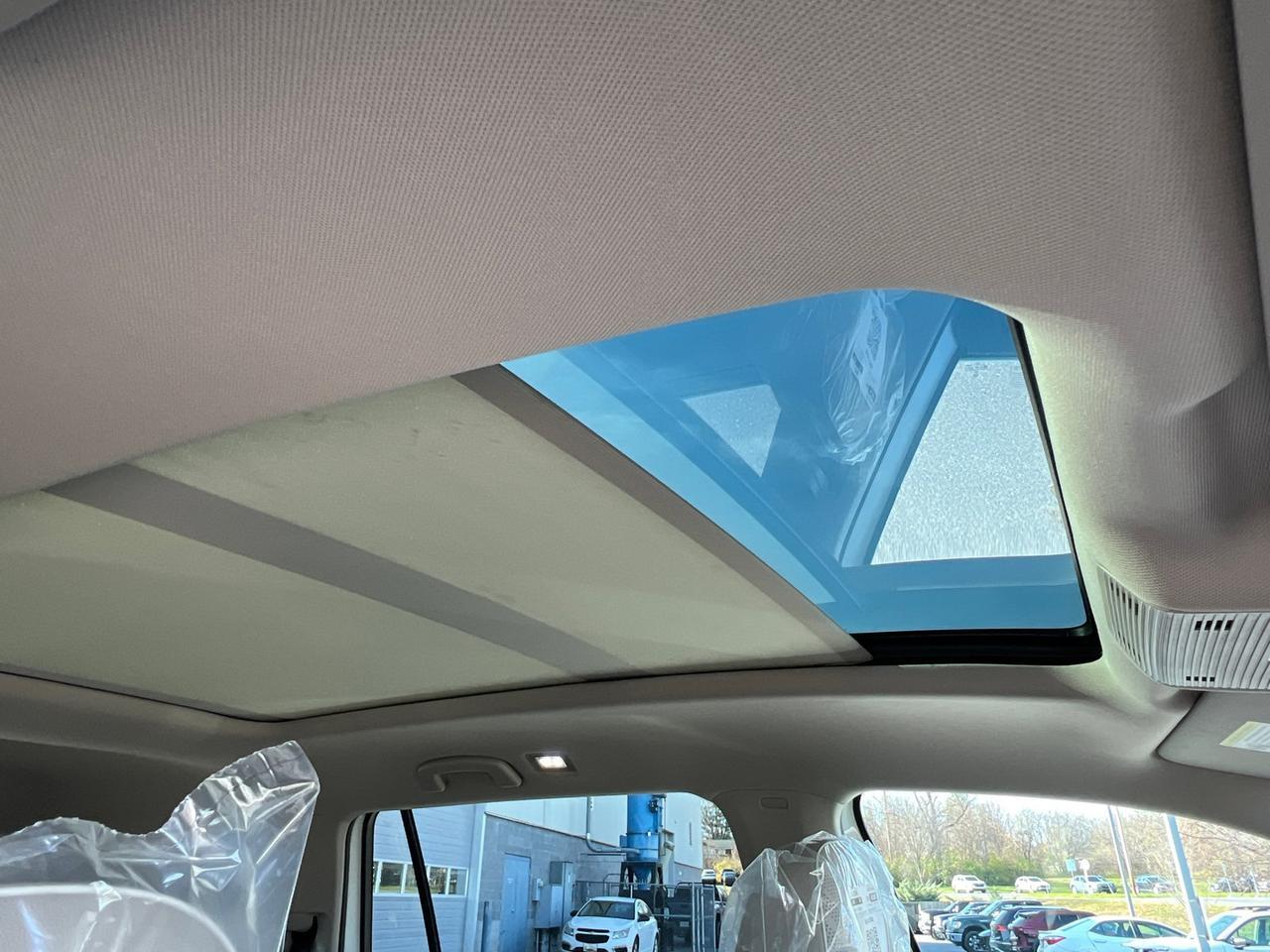 2026 Volkswagen Atlas 2.0T SEL Premium R-Line Hagerstown MD