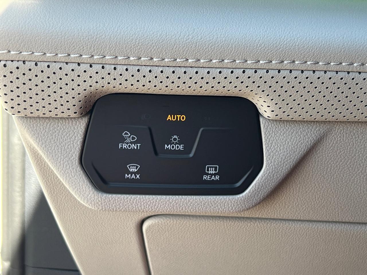 2026 Volkswagen Atlas 2.0T SEL Premium R-Line Hagerstown MD