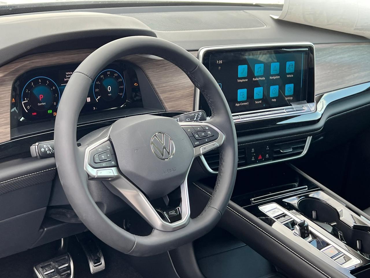 2026 Volkswagen Atlas 2.0T SEL Premium R-Line Hagerstown MD