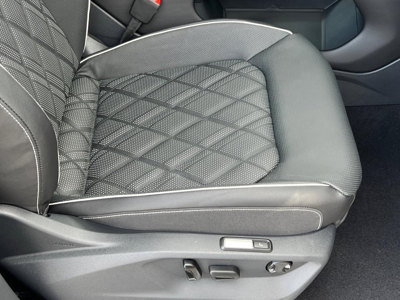 2026 Volkswagen Atlas 2.0T SEL Premium R-Line Hagerstown MD