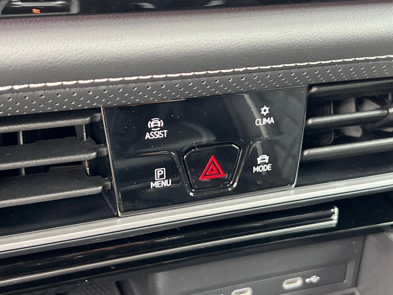 2026 Volkswagen Atlas 2.0T SEL Premium R-Line Hagerstown MD