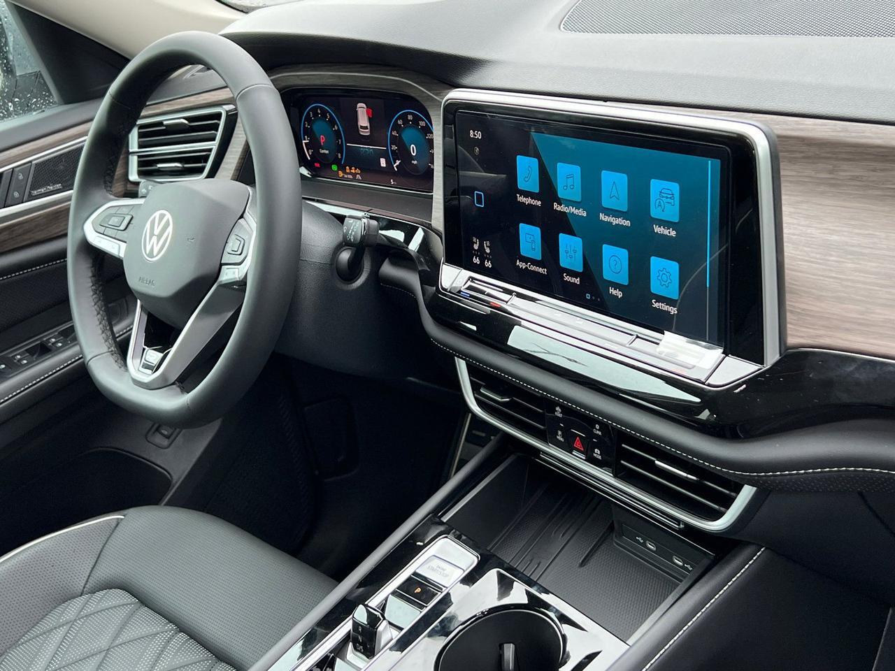 2026 Volkswagen Atlas 2.0T SEL Premium R-Line Hagerstown MD