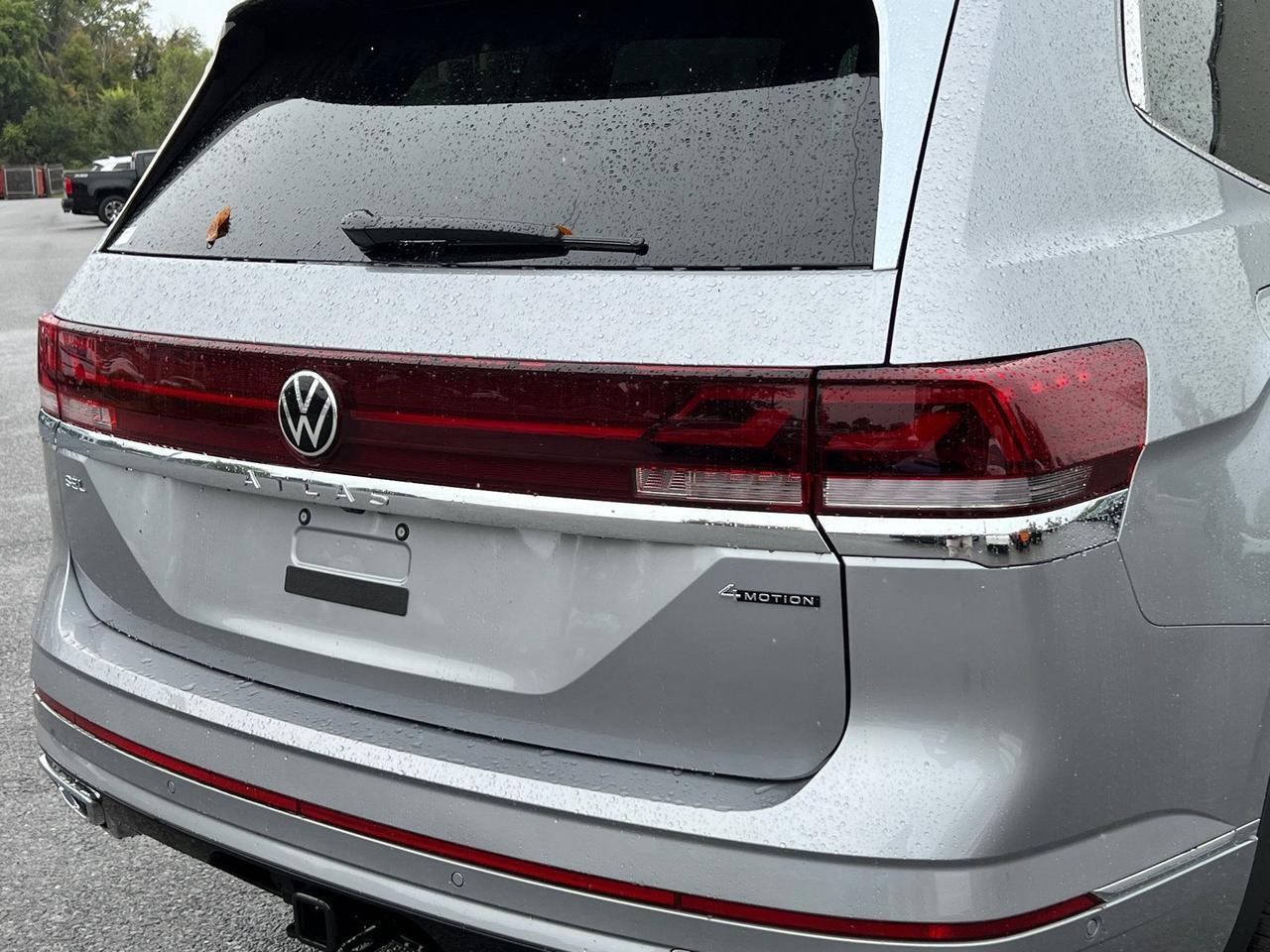 2026 Volkswagen Atlas 2.0T SEL Premium R-Line Hagerstown MD