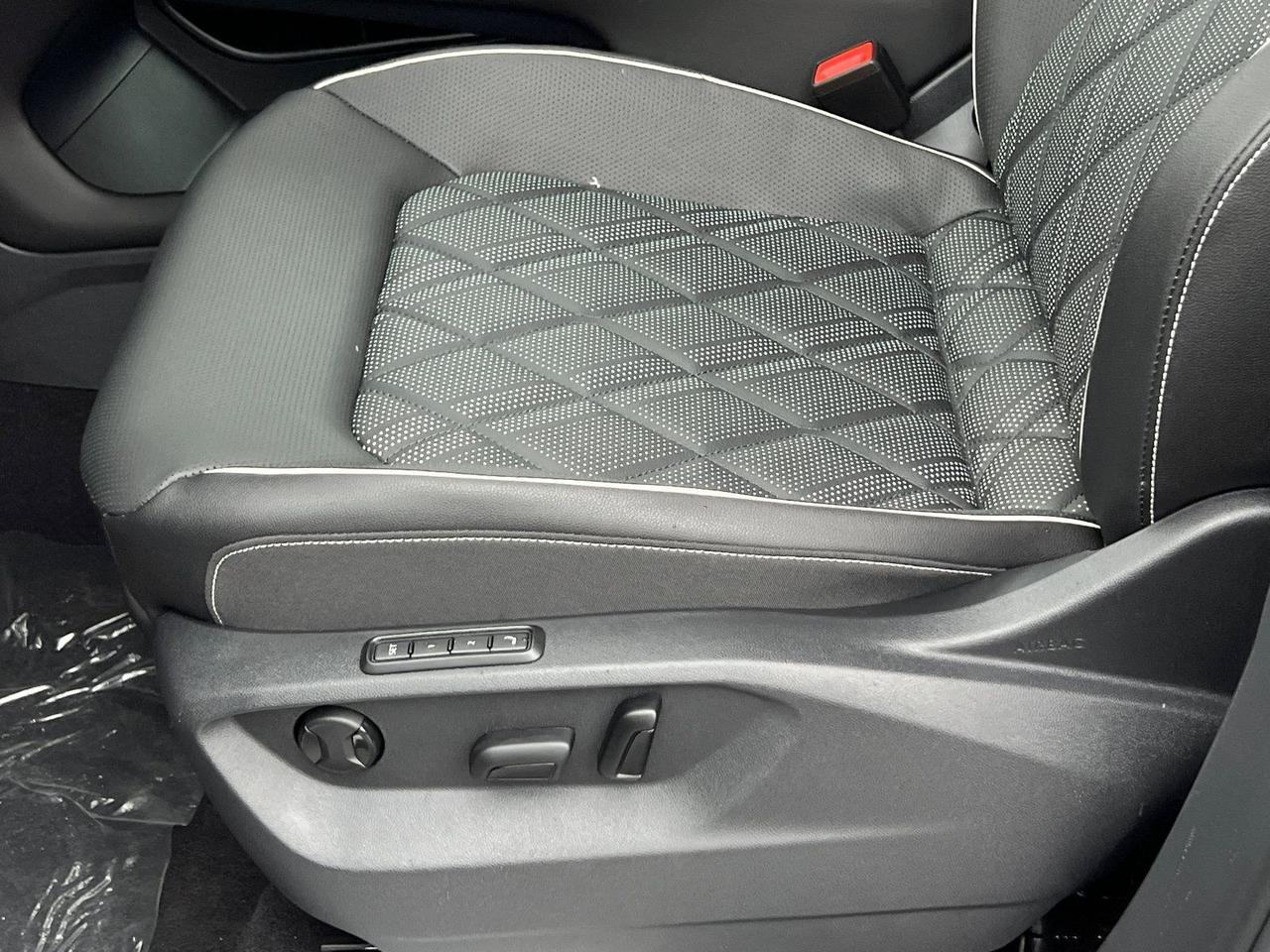 2026 Volkswagen Atlas 2.0T SEL Premium R-Line Hagerstown MD