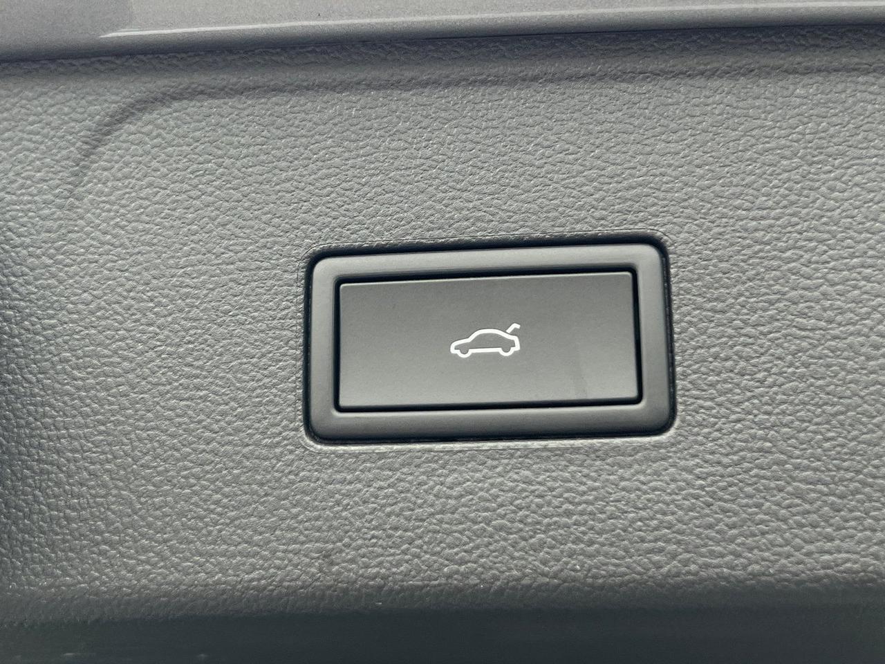 2026 Volkswagen Atlas 2.0T SEL Premium R-Line Hagerstown MD