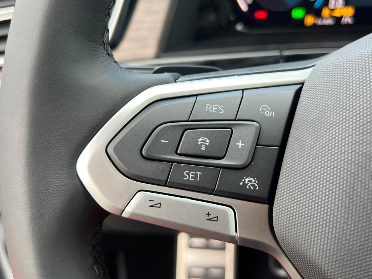 2026 Volkswagen Atlas 2.0T SEL Premium R-Line Hagerstown MD