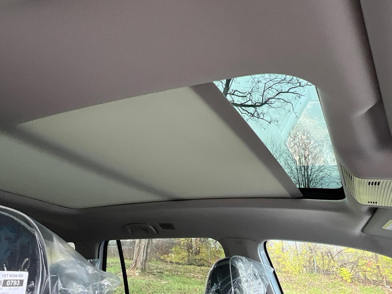 2026 Volkswagen Atlas 2.0T SEL Premium R-Line Hagerstown MD