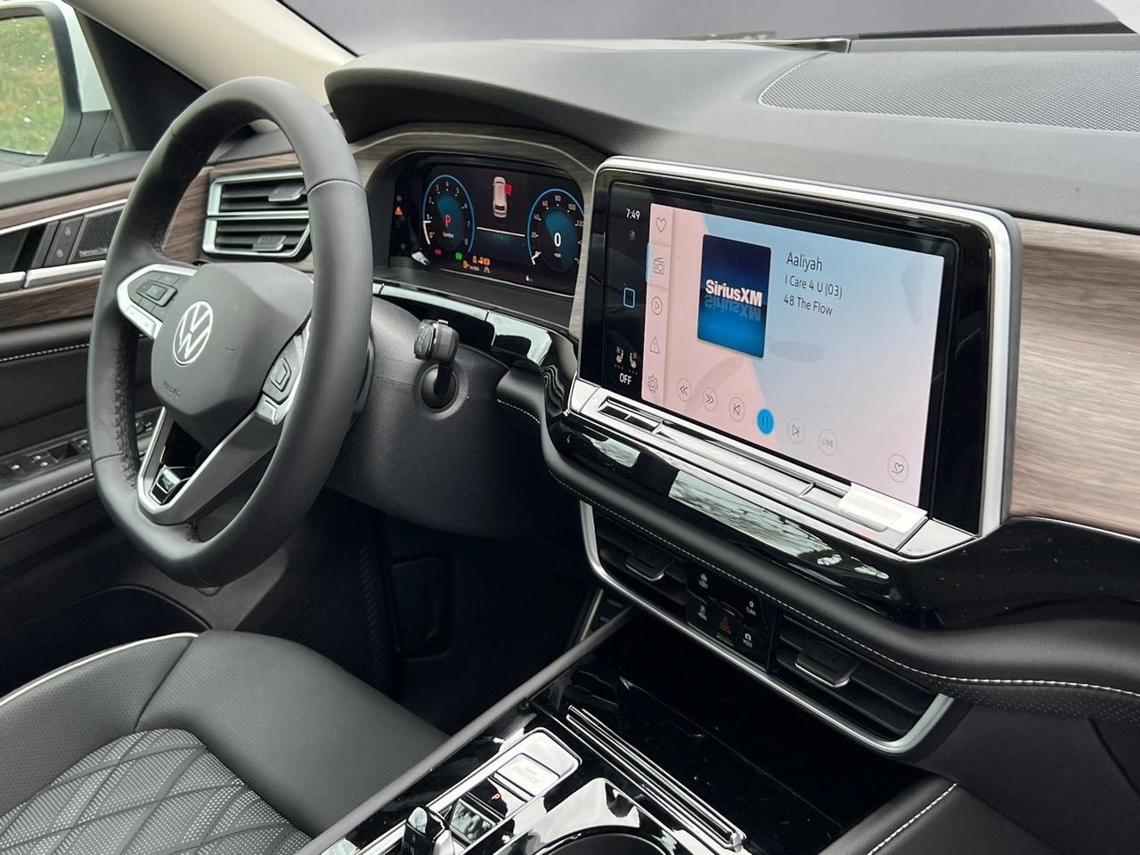 2026 Volkswagen Atlas 2.0T SEL Premium R-Line Hagerstown MD