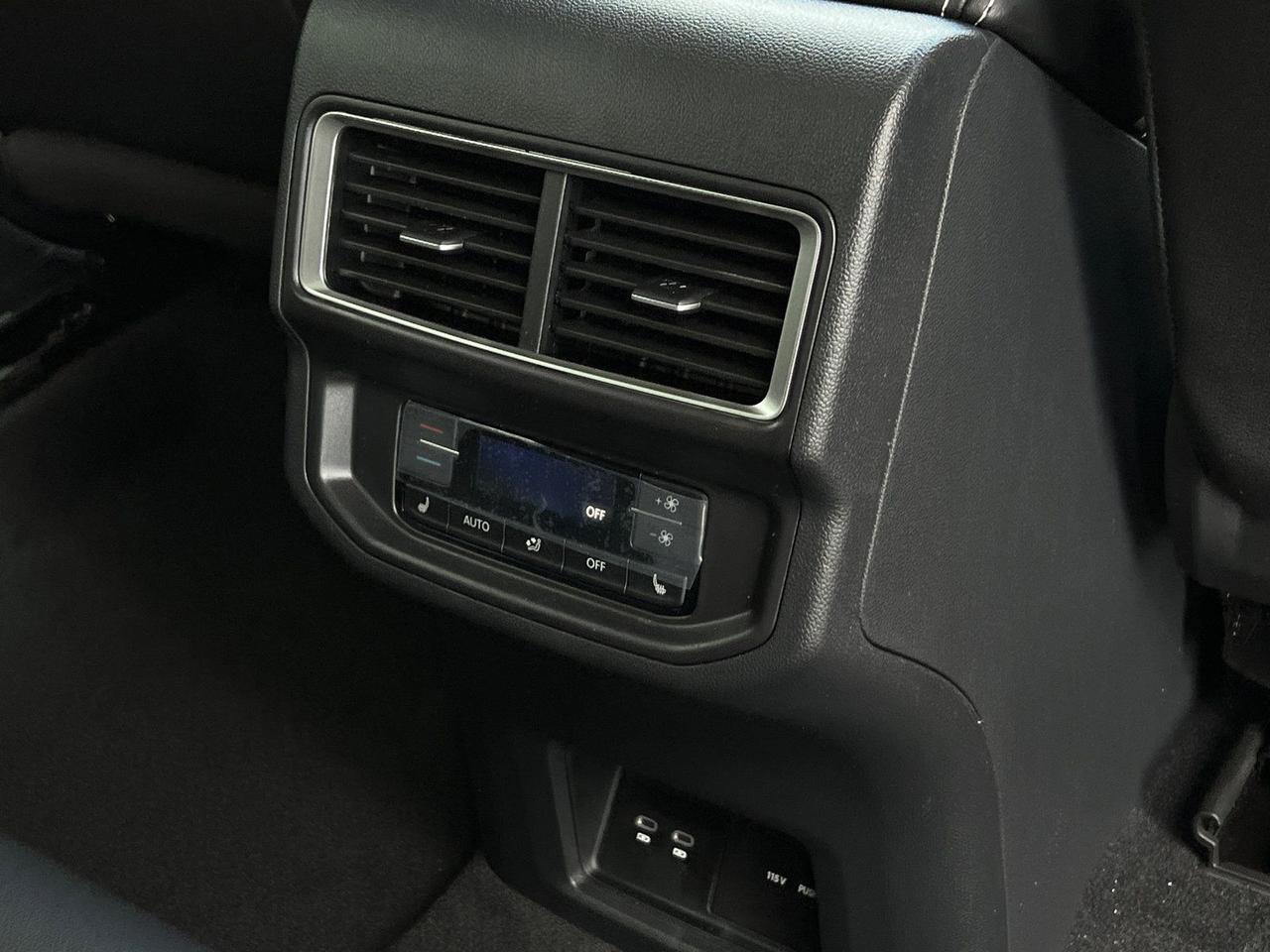 2026 Volkswagen Atlas 2.0T SEL Premium R-Line Hagerstown MD