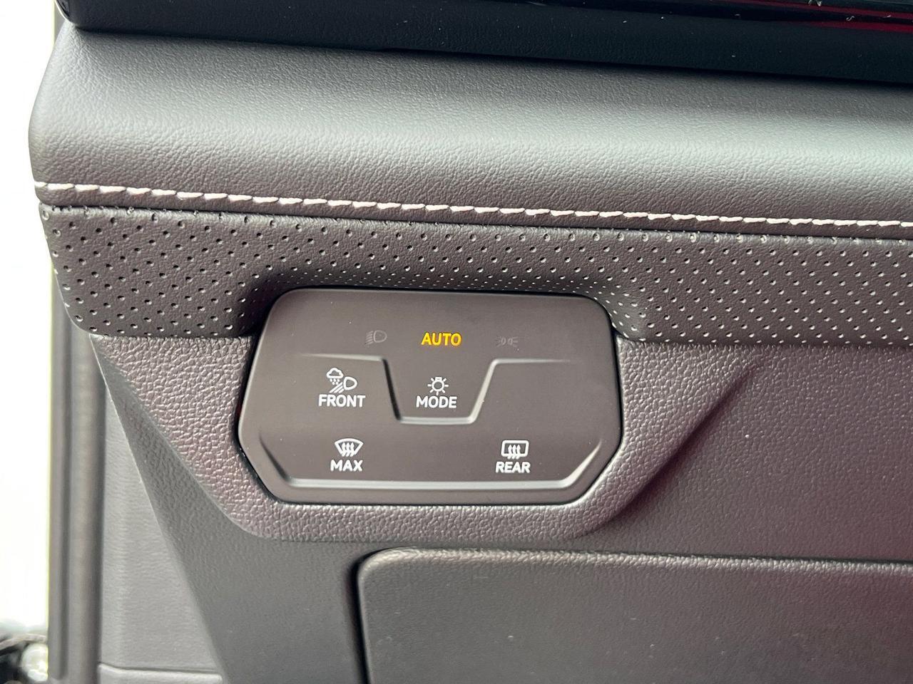 2026 Volkswagen Atlas 2.0T SEL Premium R-Line Hagerstown MD