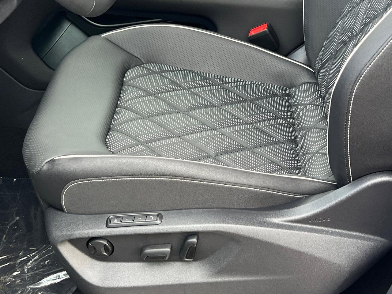 2026 Volkswagen Atlas 2.0T SEL Premium R-Line Hagerstown MD