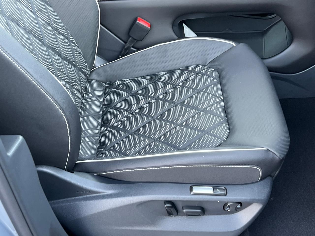 2026 Volkswagen Atlas 2.0T SEL Premium R-Line Hagerstown MD