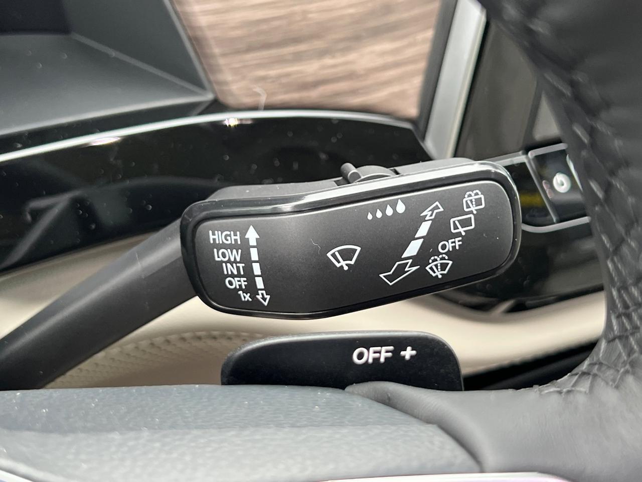 2026 Volkswagen Atlas 2.0T SEL Premium R-Line Hagerstown MD