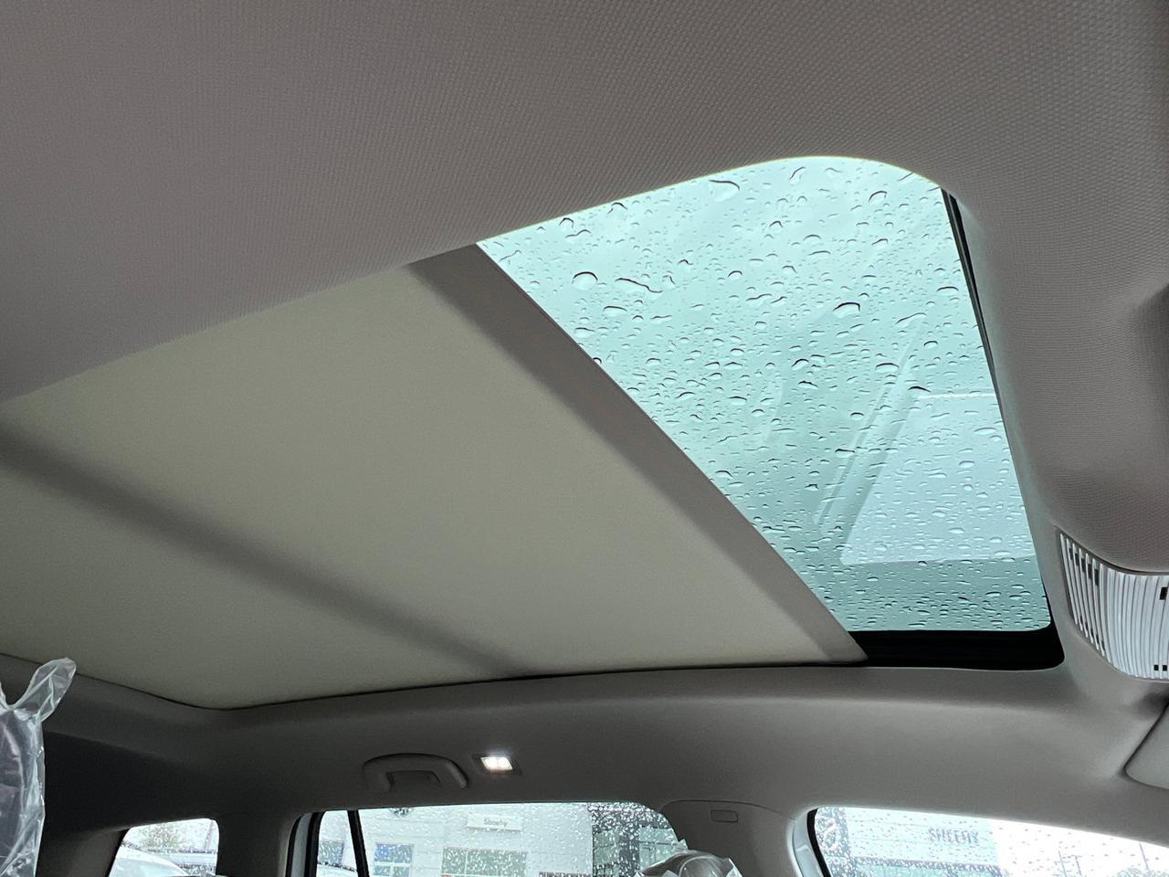 2026 Volkswagen Atlas 2.0T SEL Premium R-Line Hagerstown MD