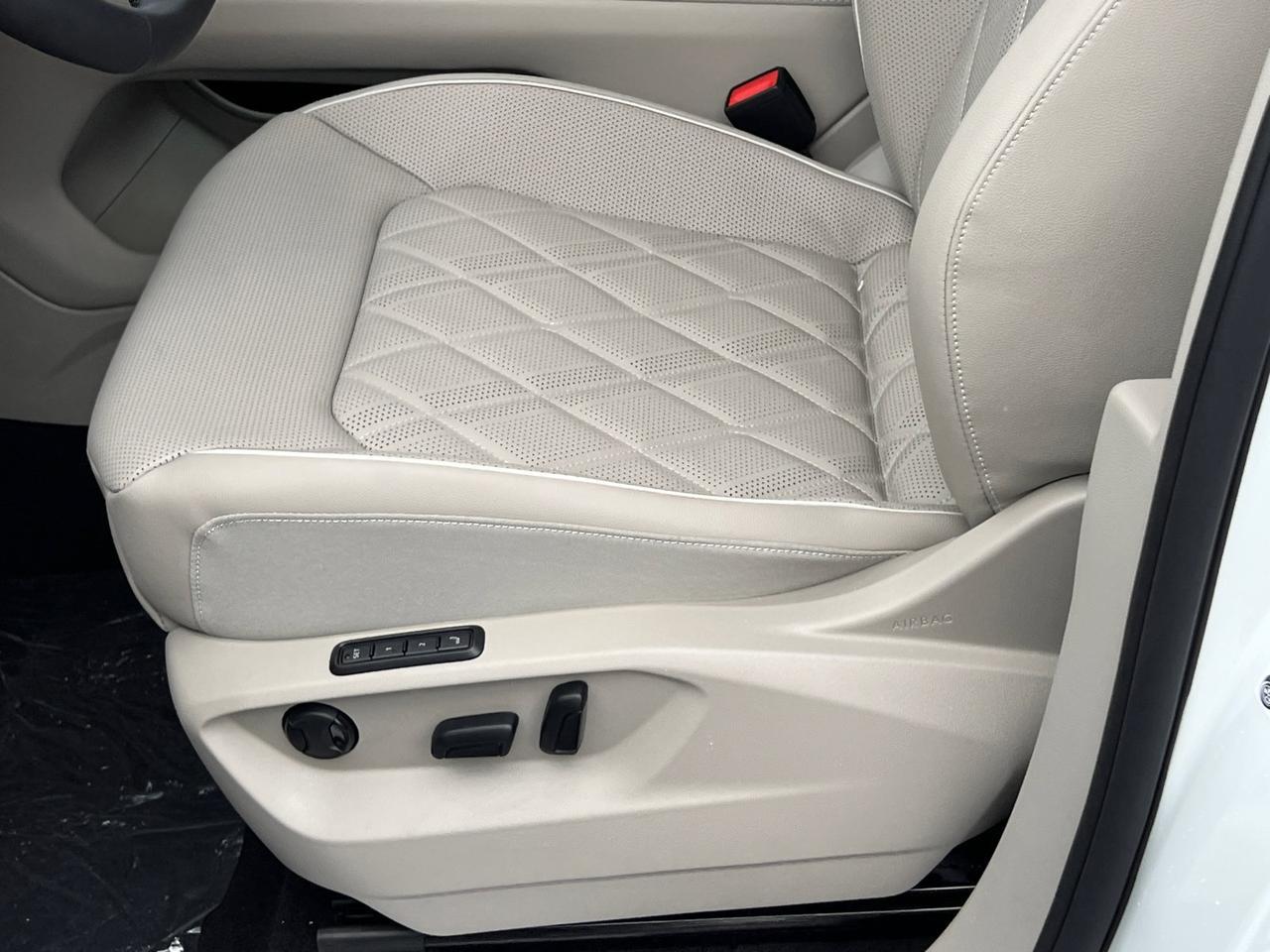 2026 Volkswagen Atlas 2.0T SEL Premium R-Line Hagerstown MD